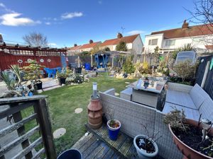 Photo 25- click for photo gallery